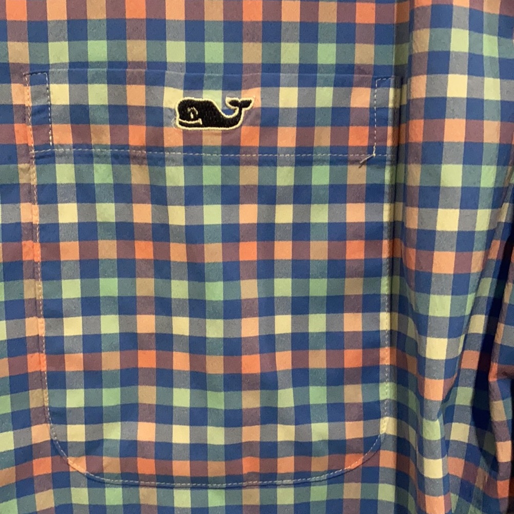 Vineyard Vines Performance Button up